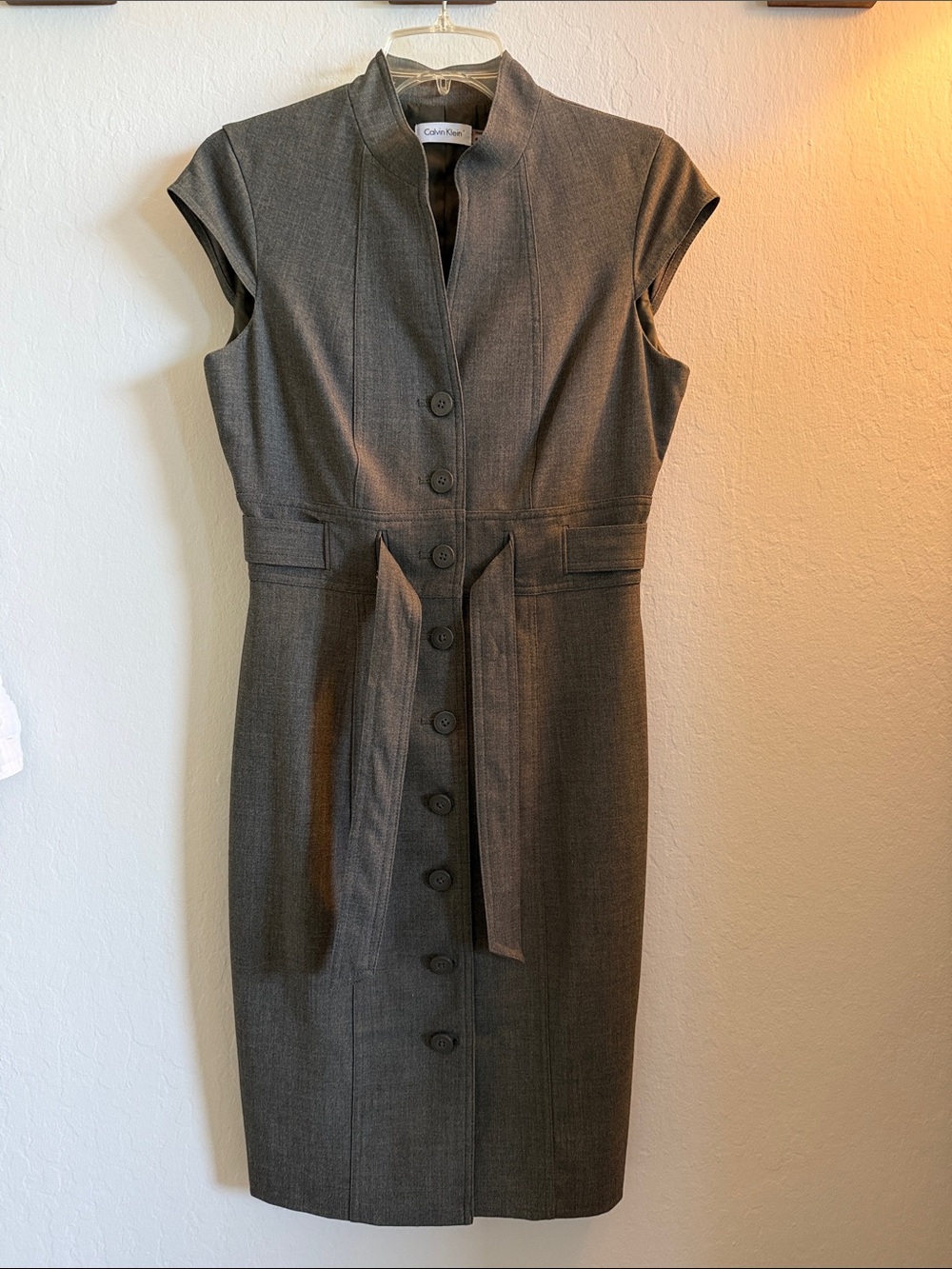 Calvin Klein Gray Cap-Sleeve Button Front Midi Dress
